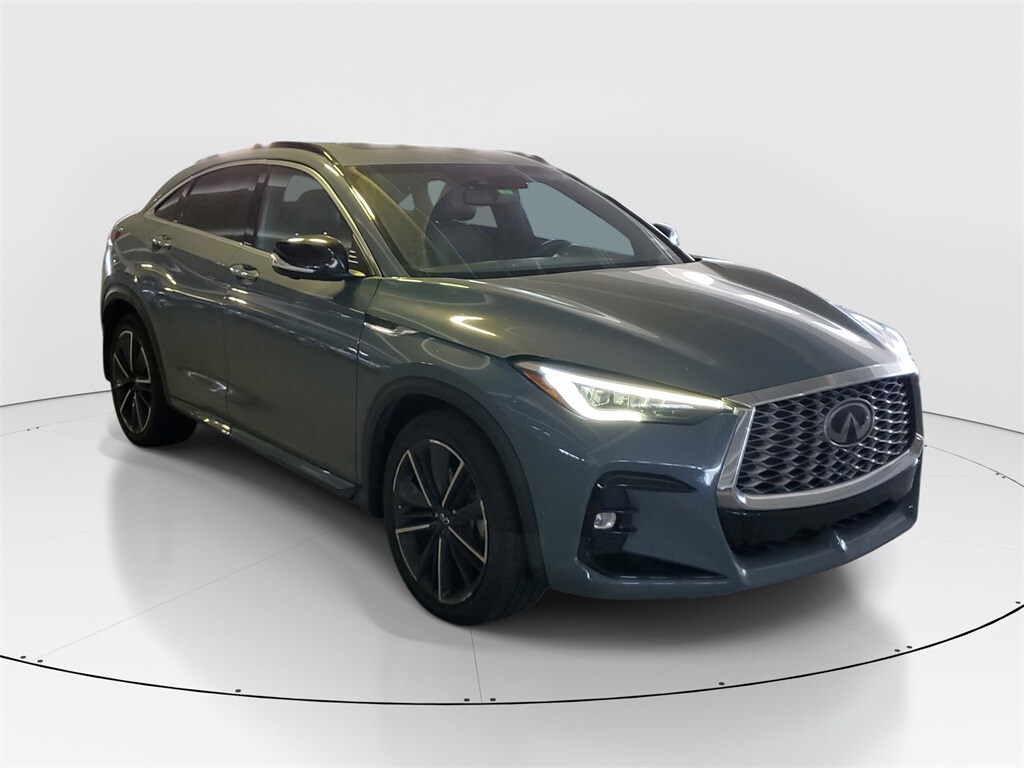 2023 Infiniti QX55 Essential photo 2