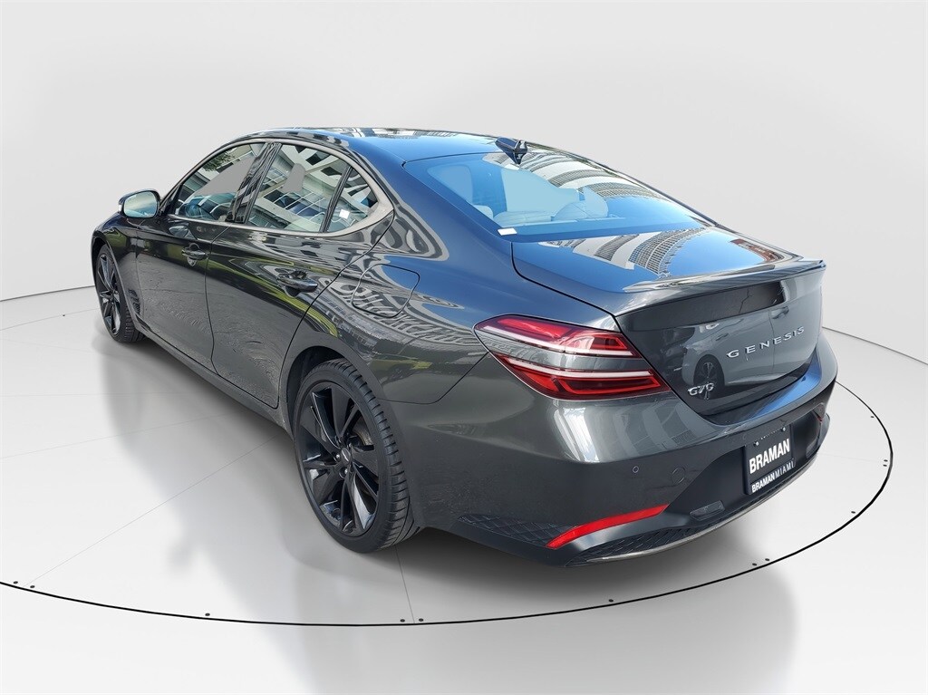 2023 Genesis G70 2.0T photo 4