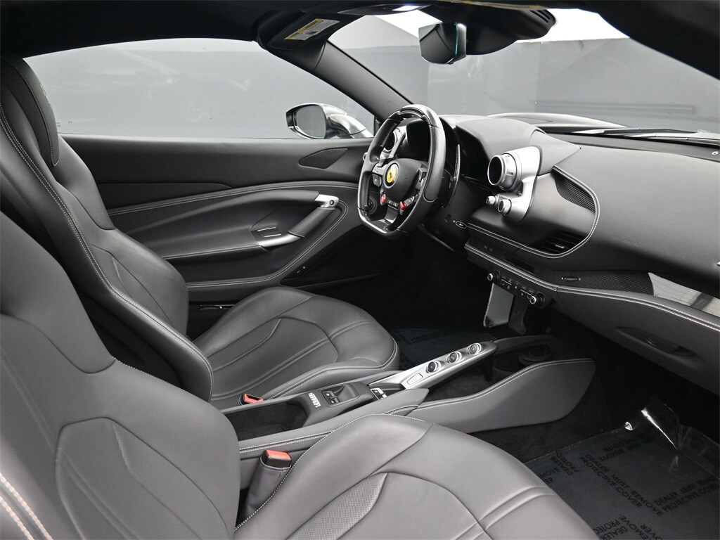 2021 Ferrari F8 Spider Base photo 2