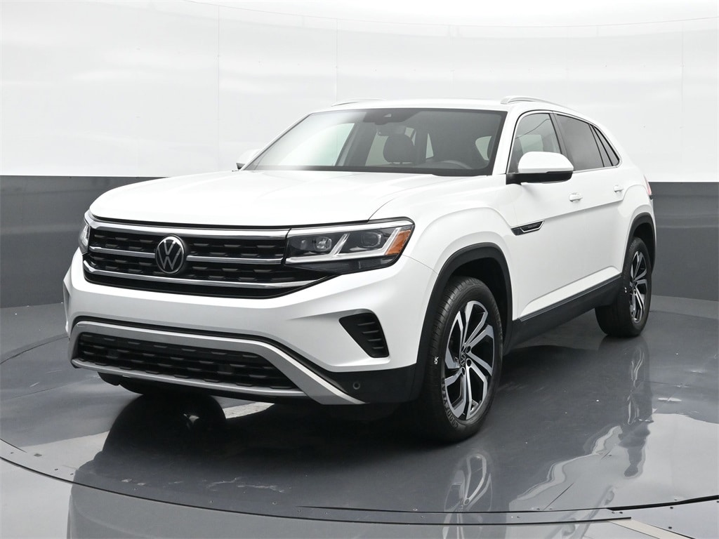 2023 Volkswagen Atlas Cross Sport SEL's photo
