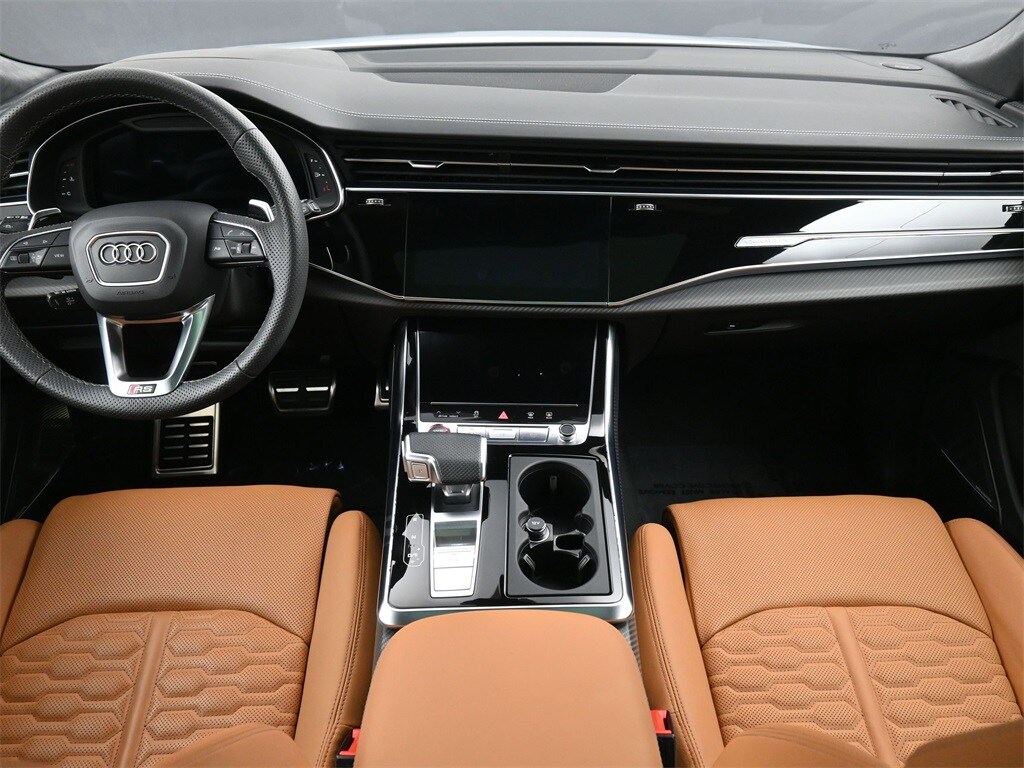2024 Audi RS Q8 photo 4