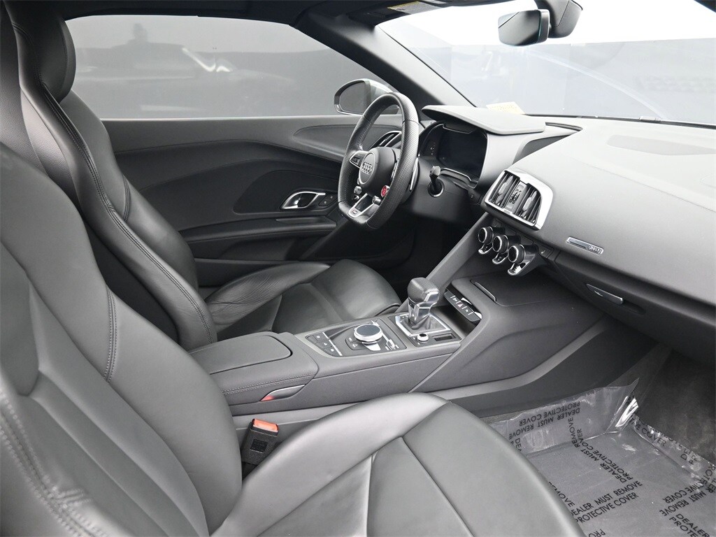 2023 Audi R8 Spyder V10 Performance photo 2