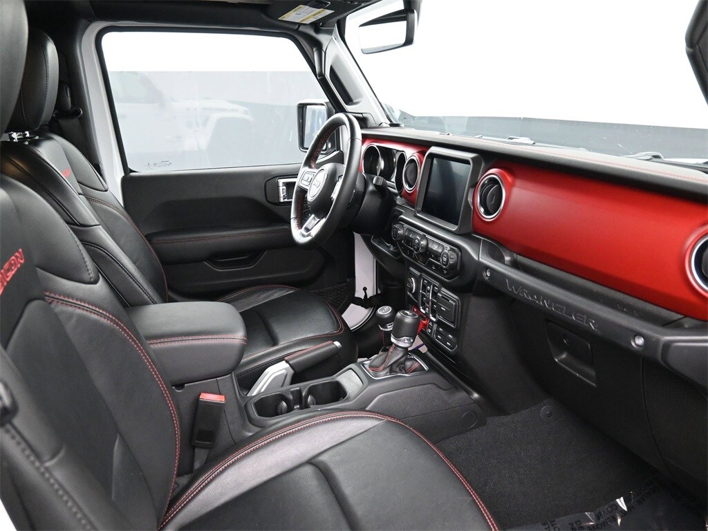 2022 Jeep Wrangler Unlimited Rubicon photo 2