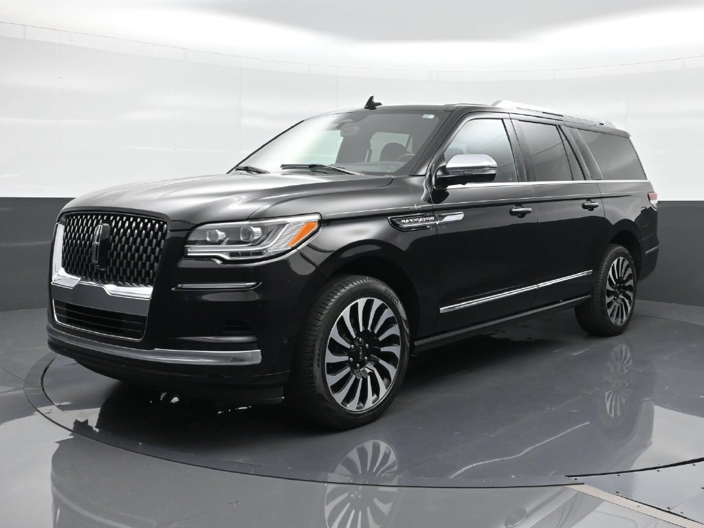 2023 Lincoln Navigator