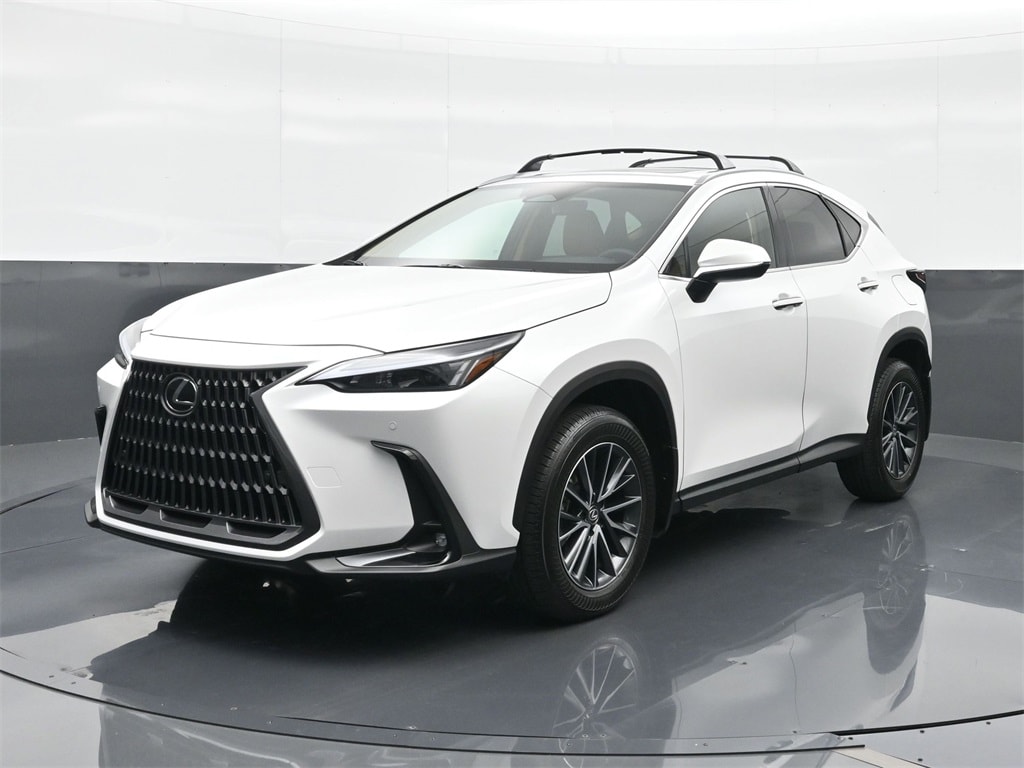 2025 Lexus NX 350's photo