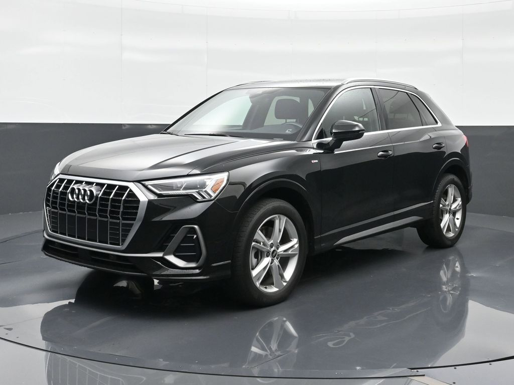 2022 Audi Q3 45 TFSI S Line Premium Plus quattro's photo