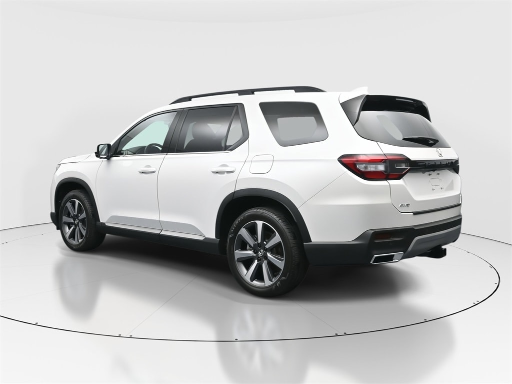 Used 2024 Honda Pilot Elite SUV