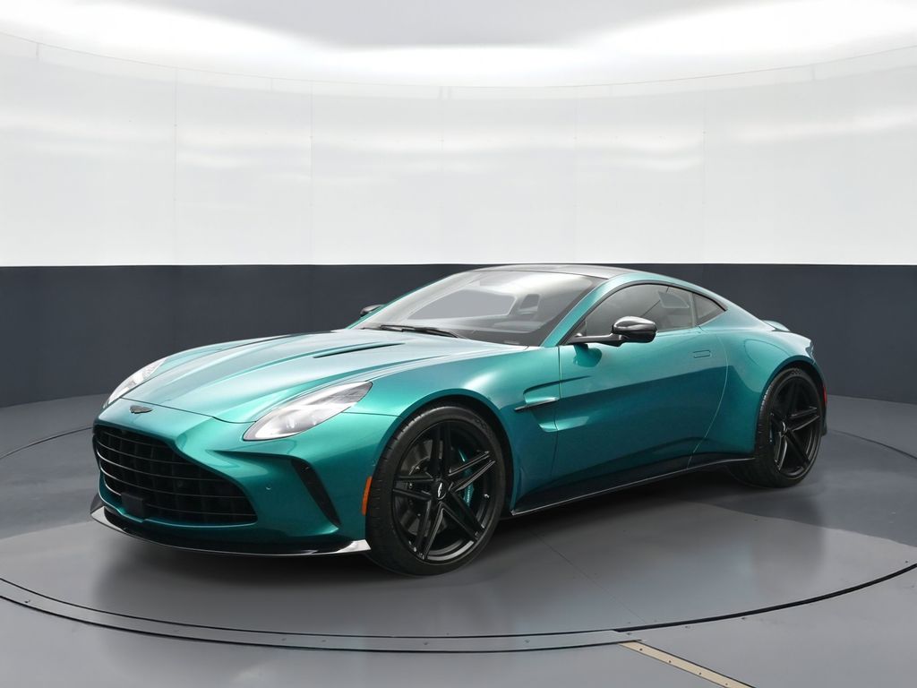 2026 Aston Martin Vantage's photo