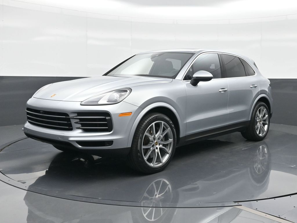 2023 Porsche Cayenne Base