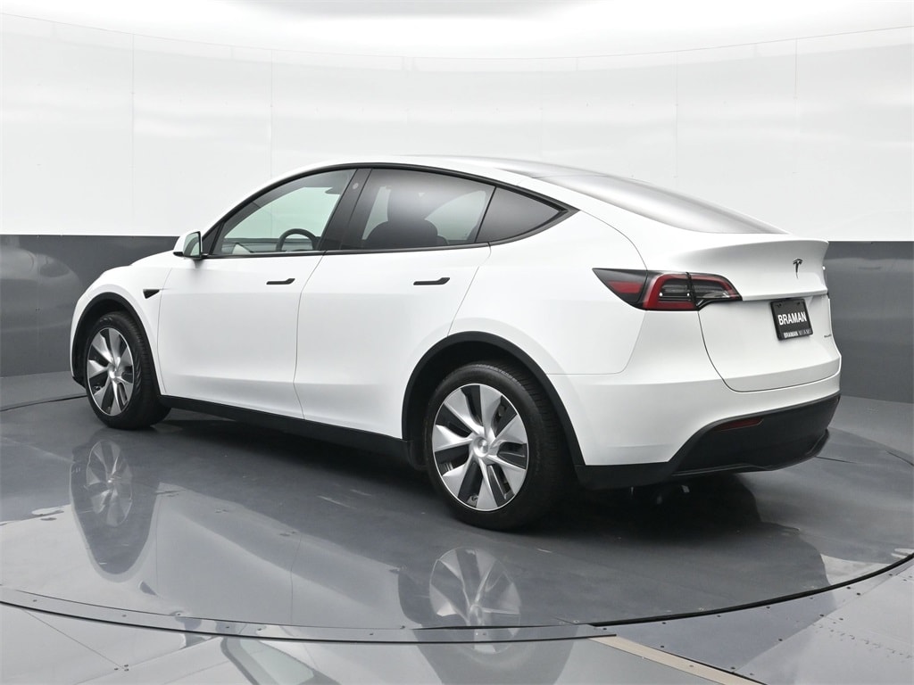 Used 2023 Tesla Model Y Long Range with VIN 7SAYGDEE4PF759971 for sale in Miami, FL
