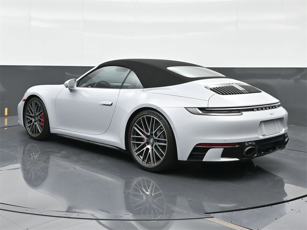 2024 Porsche 911 S photo 3