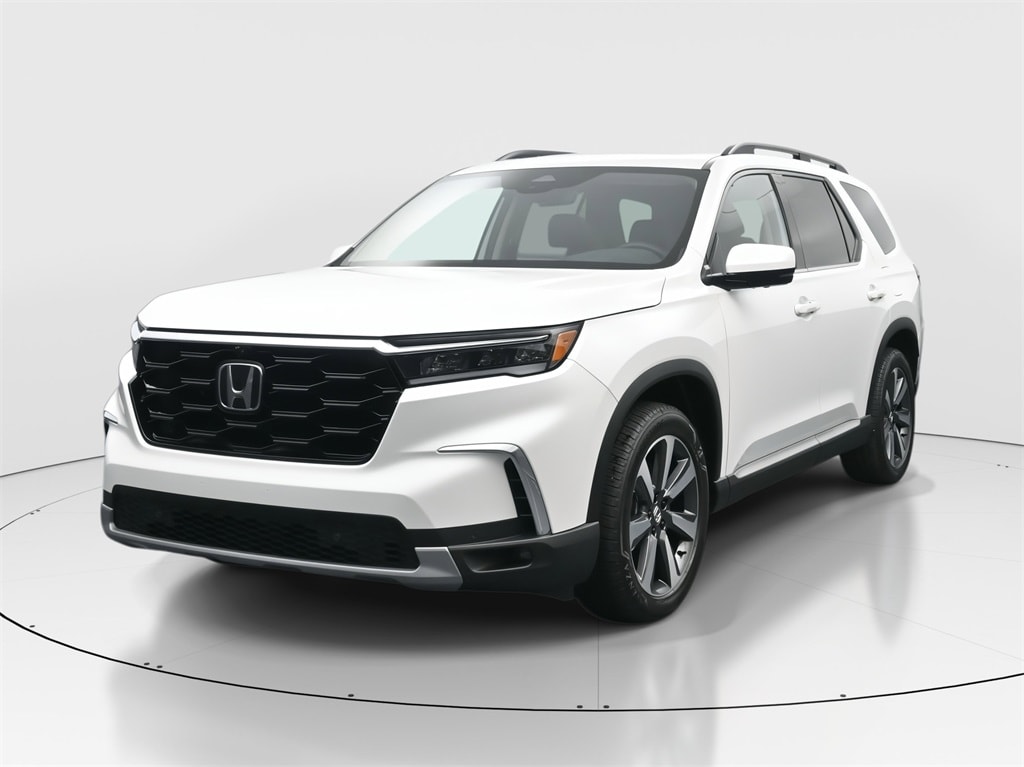 Used 2024 Honda Pilot Elite SUV