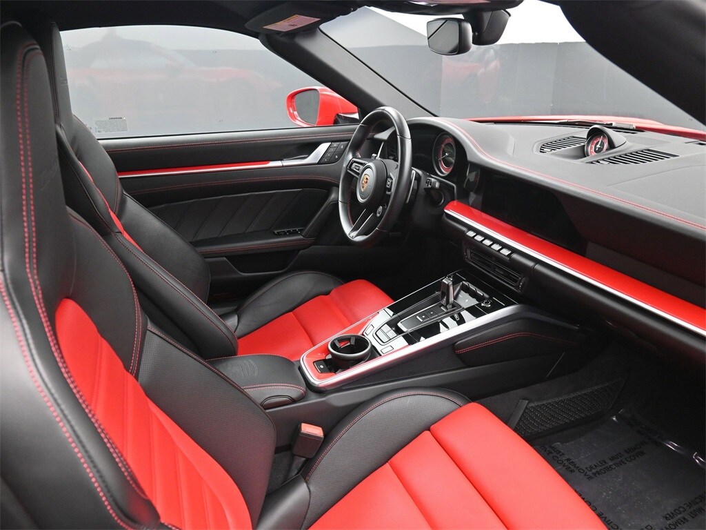 2023 Porsche 911 Turbo photo 2