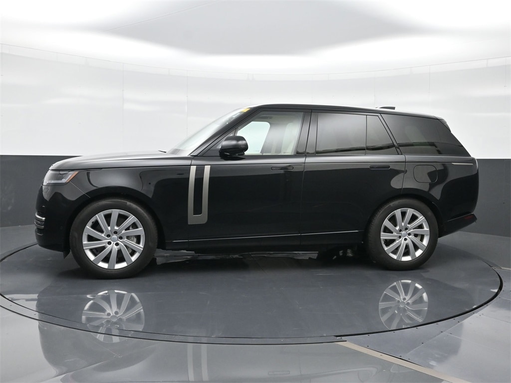 Used 2025 Land Rover Range Rover Plug-In Hybrid SE SUV