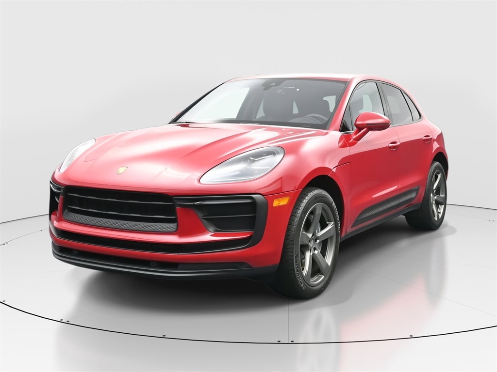 2022 Porsche Macan