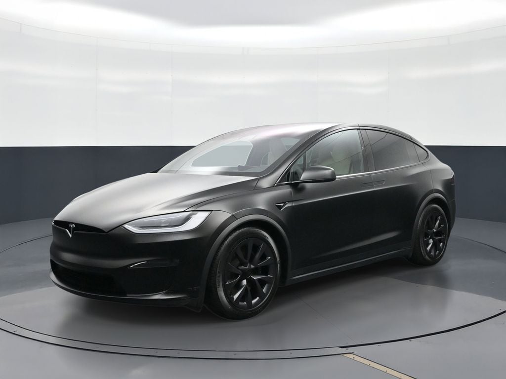2024 Tesla Model X Long Range's photo