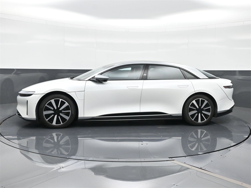 2022 Lucid Air Grand Touring photo 3