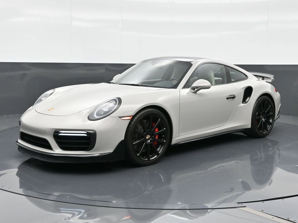 2019 Porsche 911 Turbo S