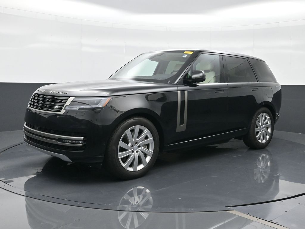 2025 Land Rover Range Rover SE