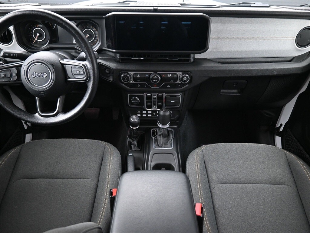 2025 Jeep Gladiator Sport photo 4