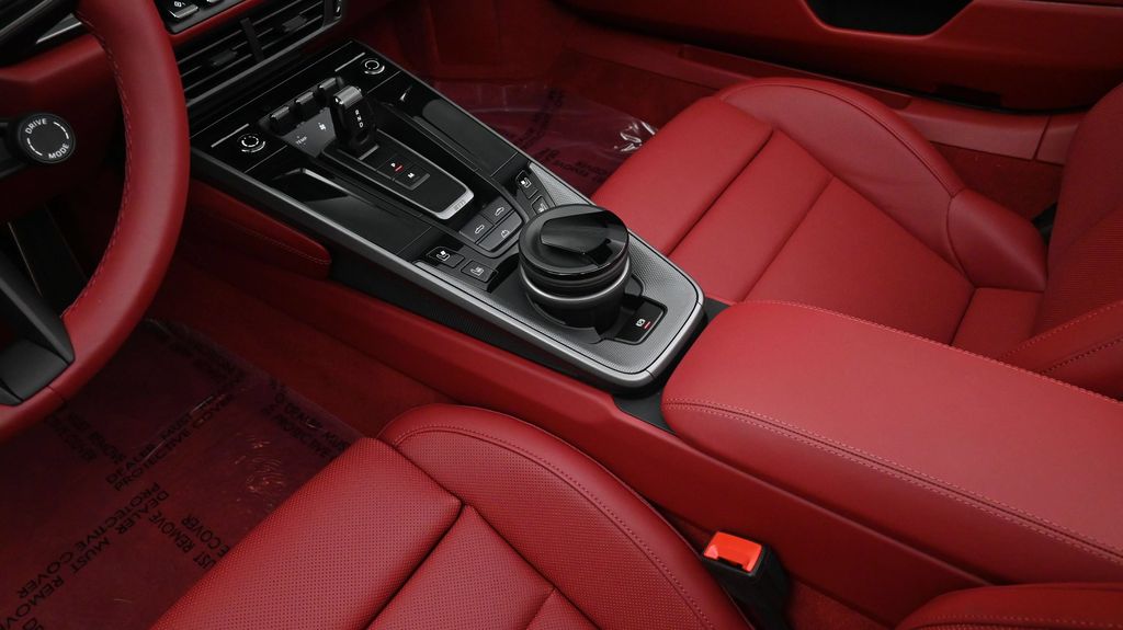 2026 Porsche 911 - Photo 22