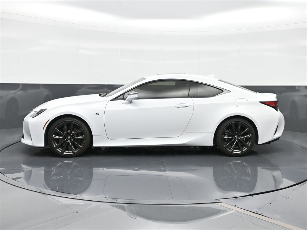 2023 Lexus RC 300 photo 3