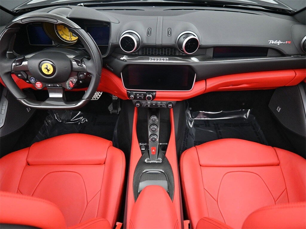 2023 Ferrari Portofino Base photo 4