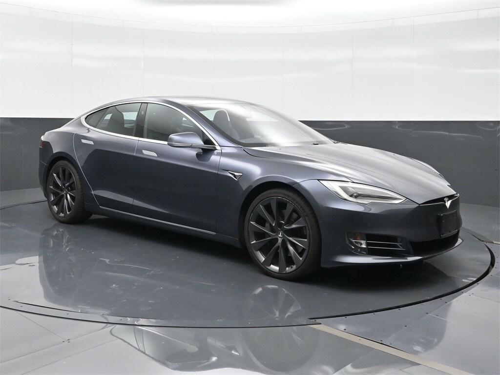 2020 Tesla Model S Long Range photo 4