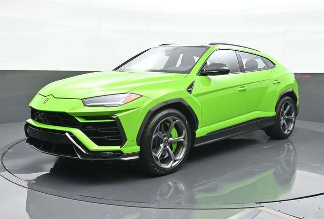2022 Lamborghini Urus Base SUV