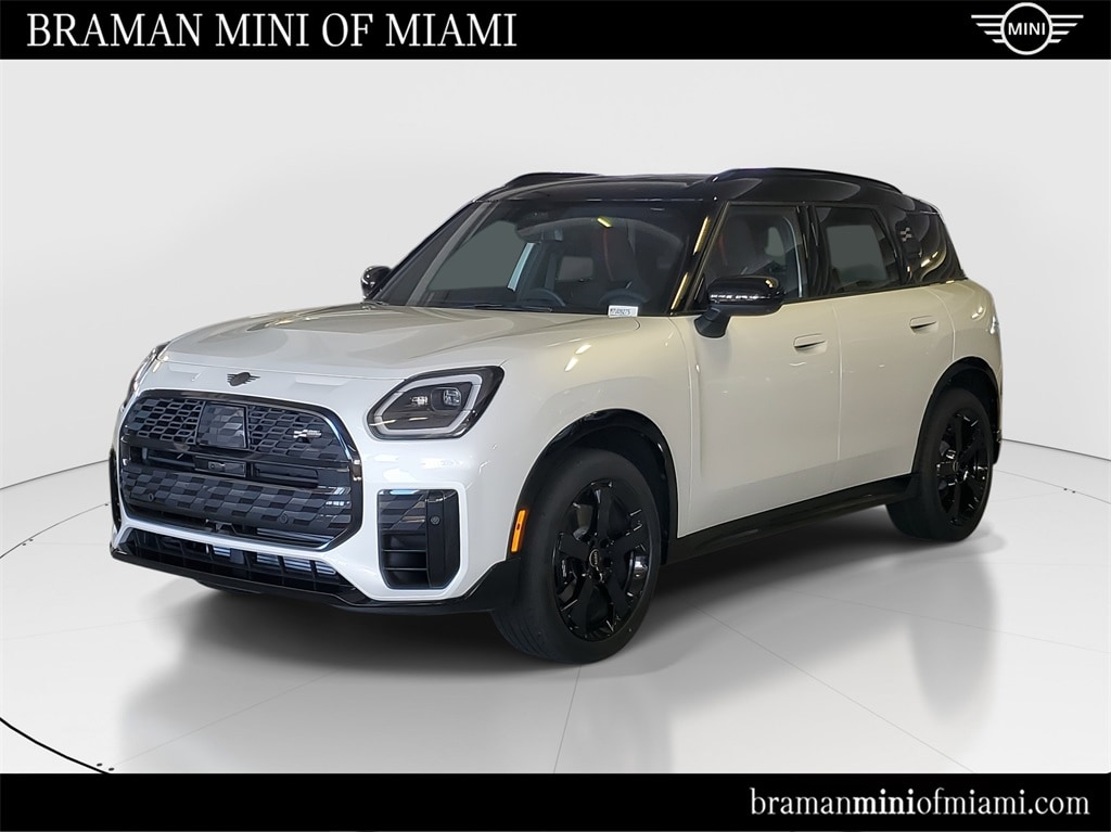 2026 MINI Countryman S's photo