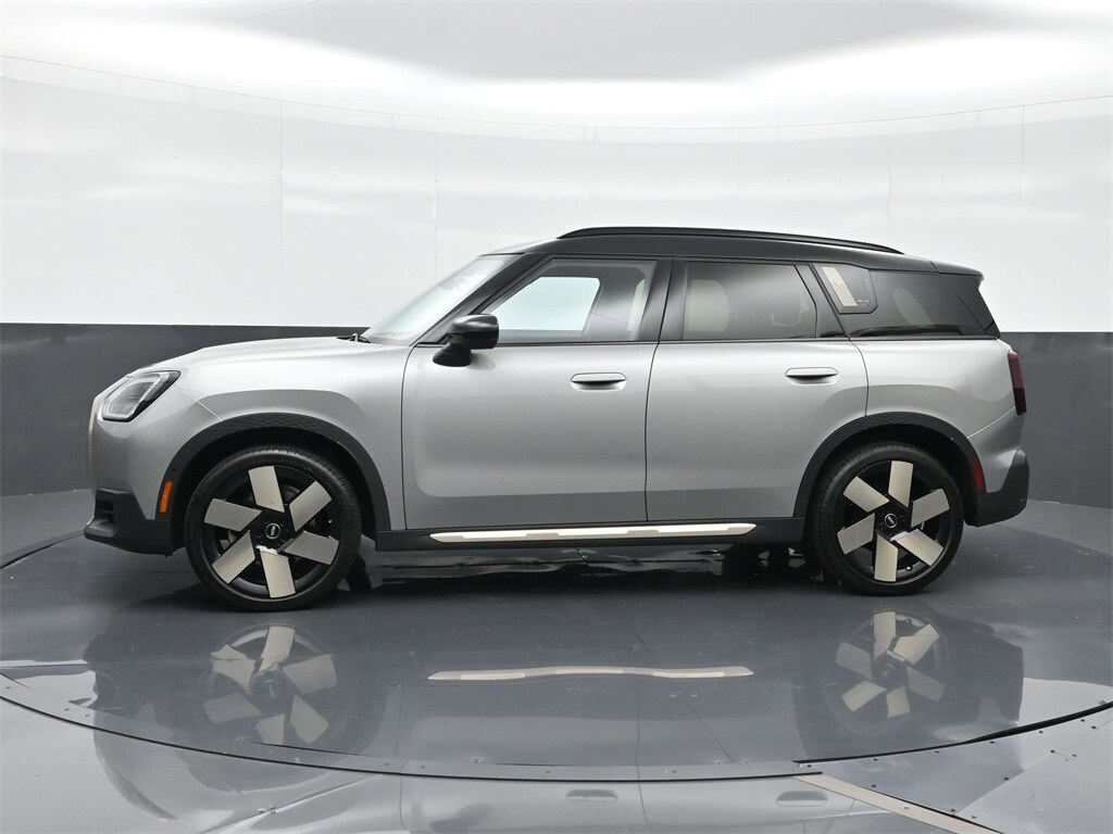 2025 Mini Countryman S ALL4 photo 3