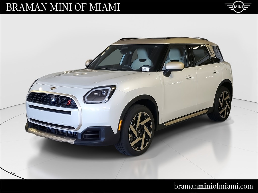 2026 MINI Countryman S's photo