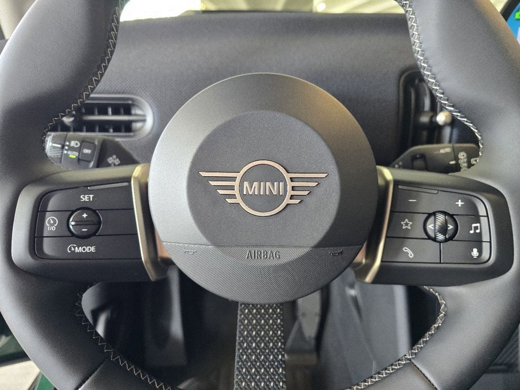 2025 MINI Hardtop 4 Door S - Photo 18