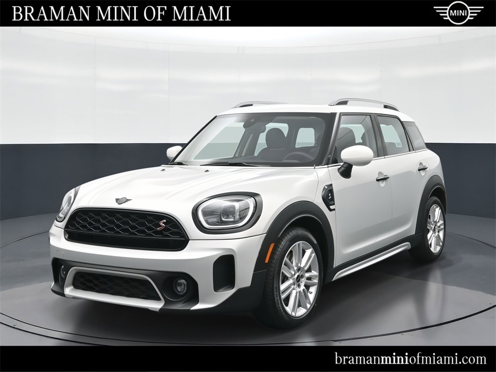 2023 MINI Countryman S's photo