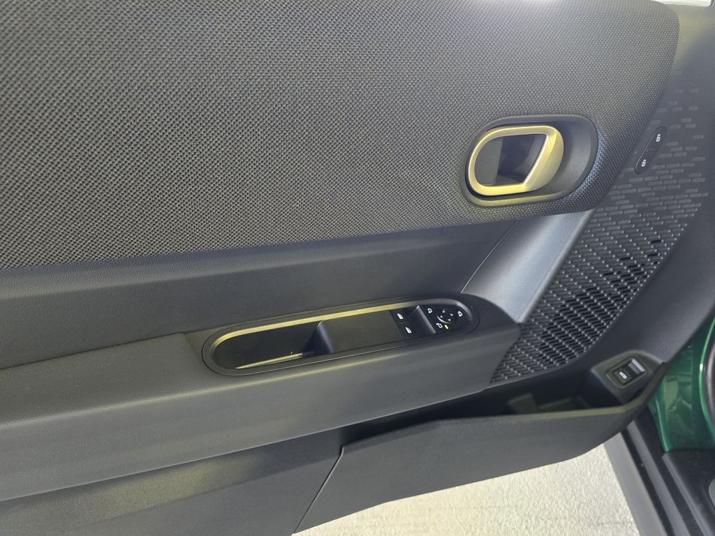 2025 MINI Hardtop 2 Door S - Photo 11