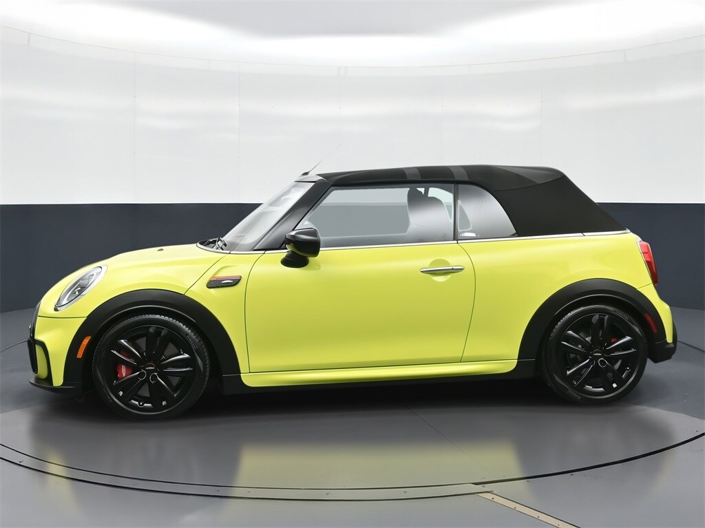 2024 Mini Cooper Convertible John Cooper Works photo 4