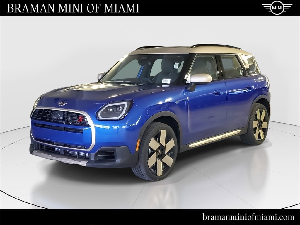 2026 MINI Countryman S's photo