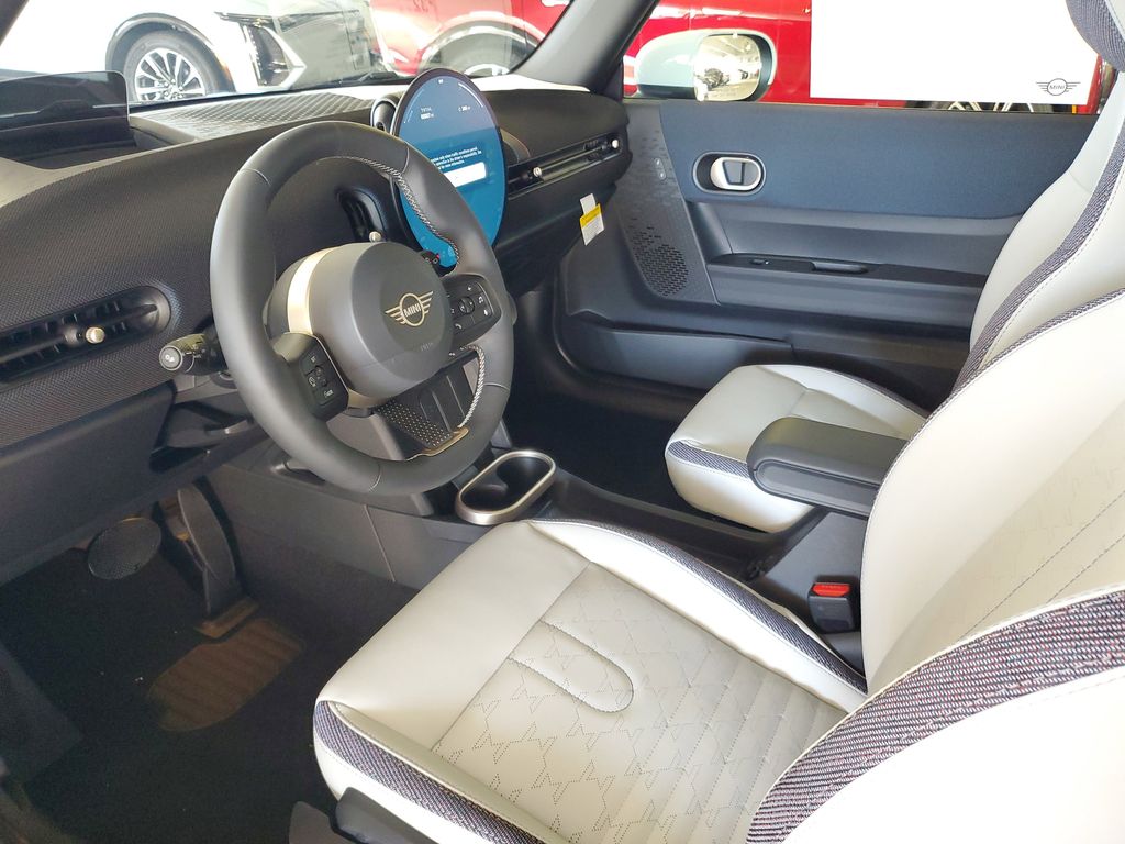 2026 MINI Hardtop 2 Door - Photo 12