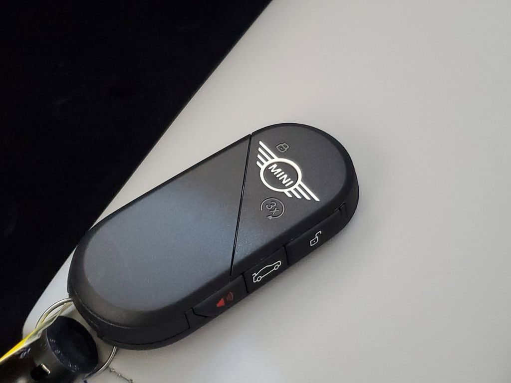2026 MINI Hardtop 2 Door - Photo 25