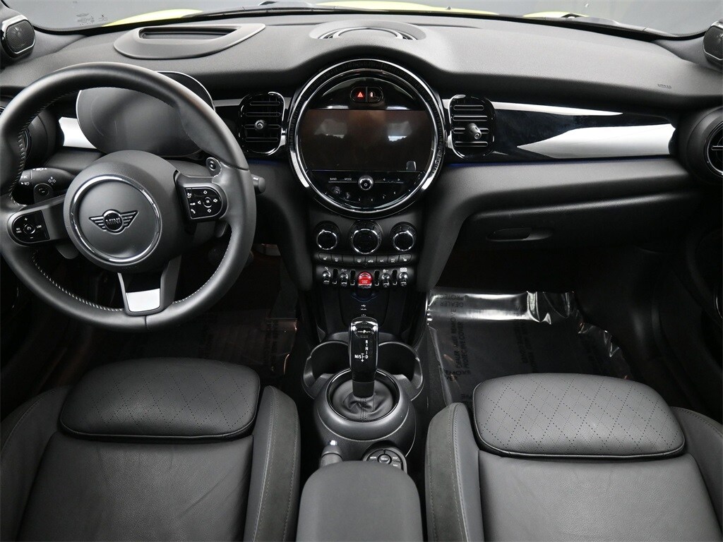 2023 Mini Cooper 2 Door Hardtop S photo 4