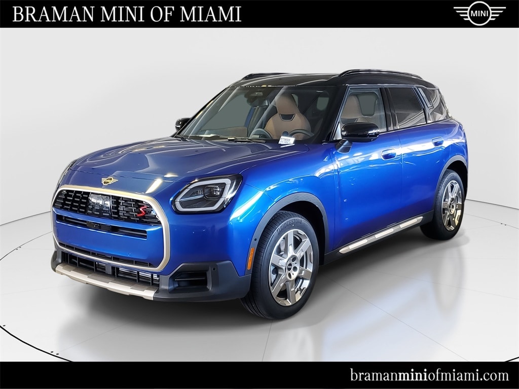 2026 MINI Countryman S's photo