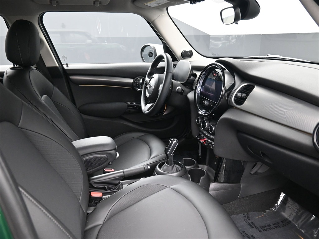 Certified 2022 MINI Hardtop 4 Door Cooper Hatchback