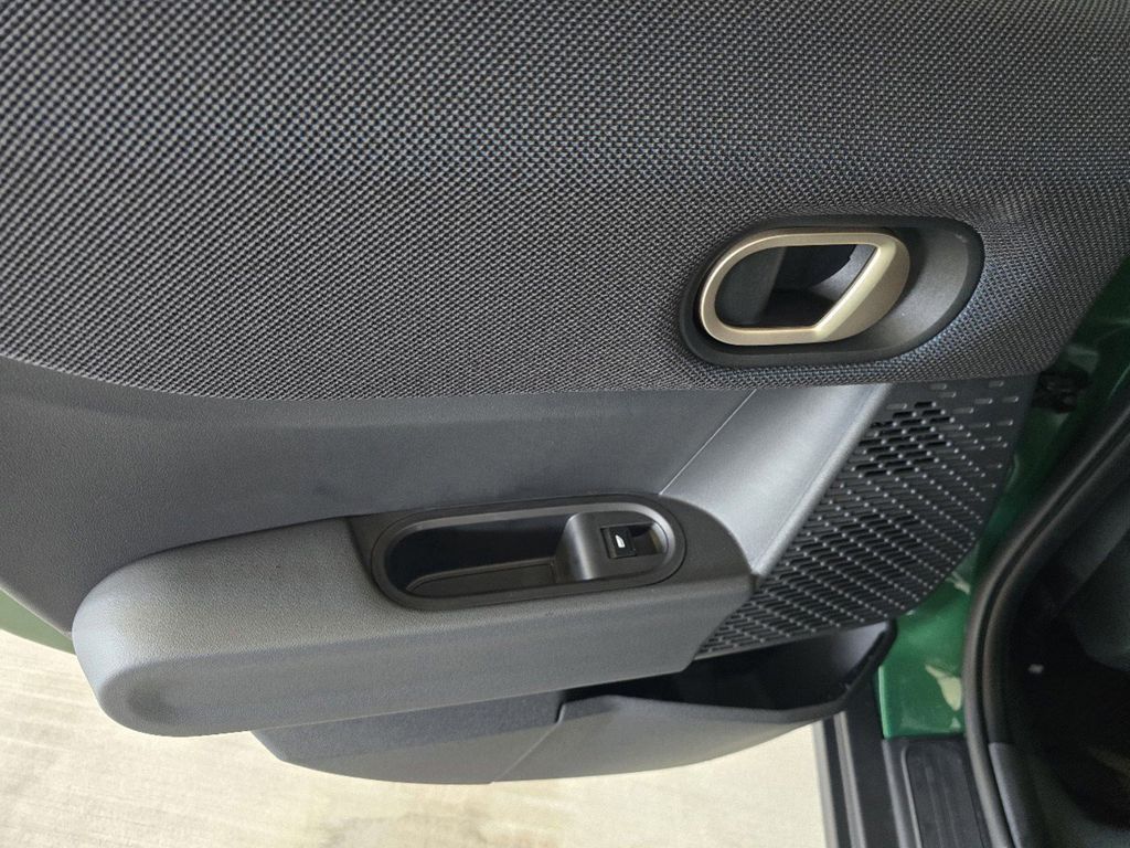 2025 MINI Hardtop 4 Door S - Photo 13