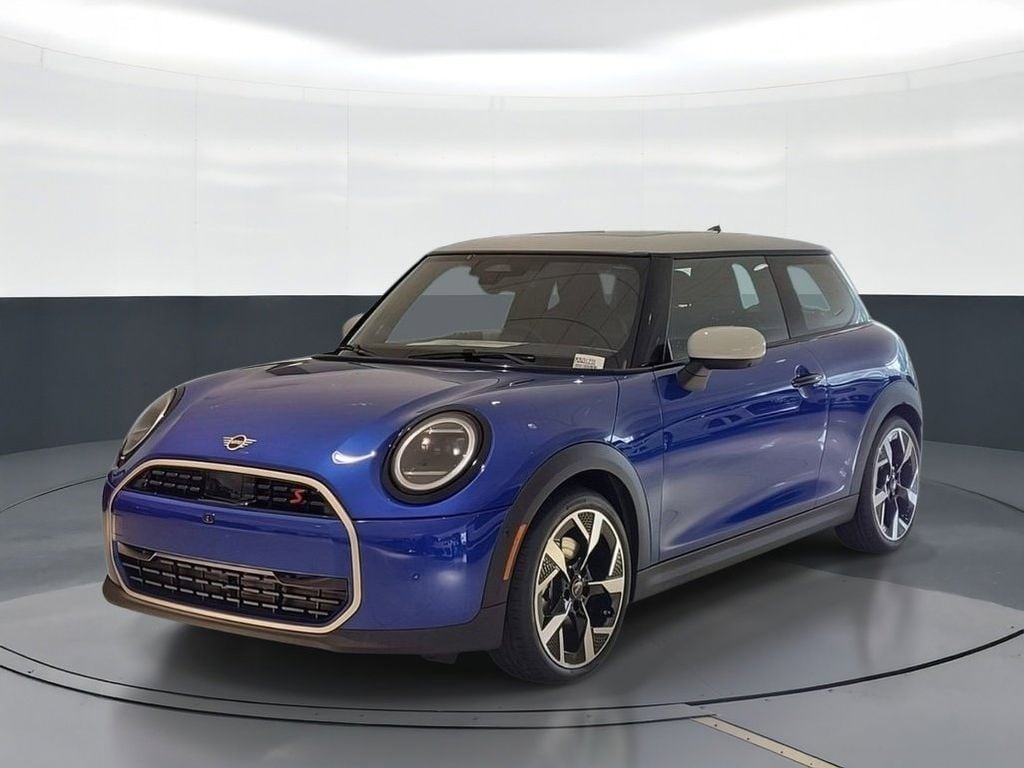 2025 MINI Hardtop Cooper S's photo