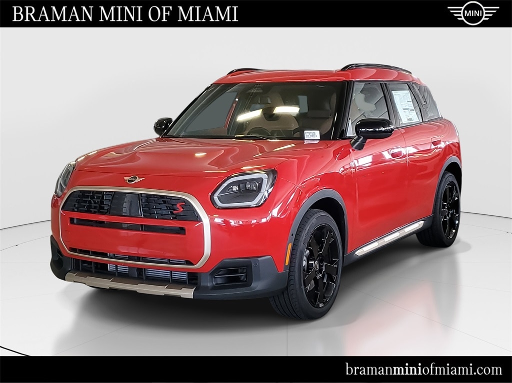 2025 MINI Countryman Signature Plus