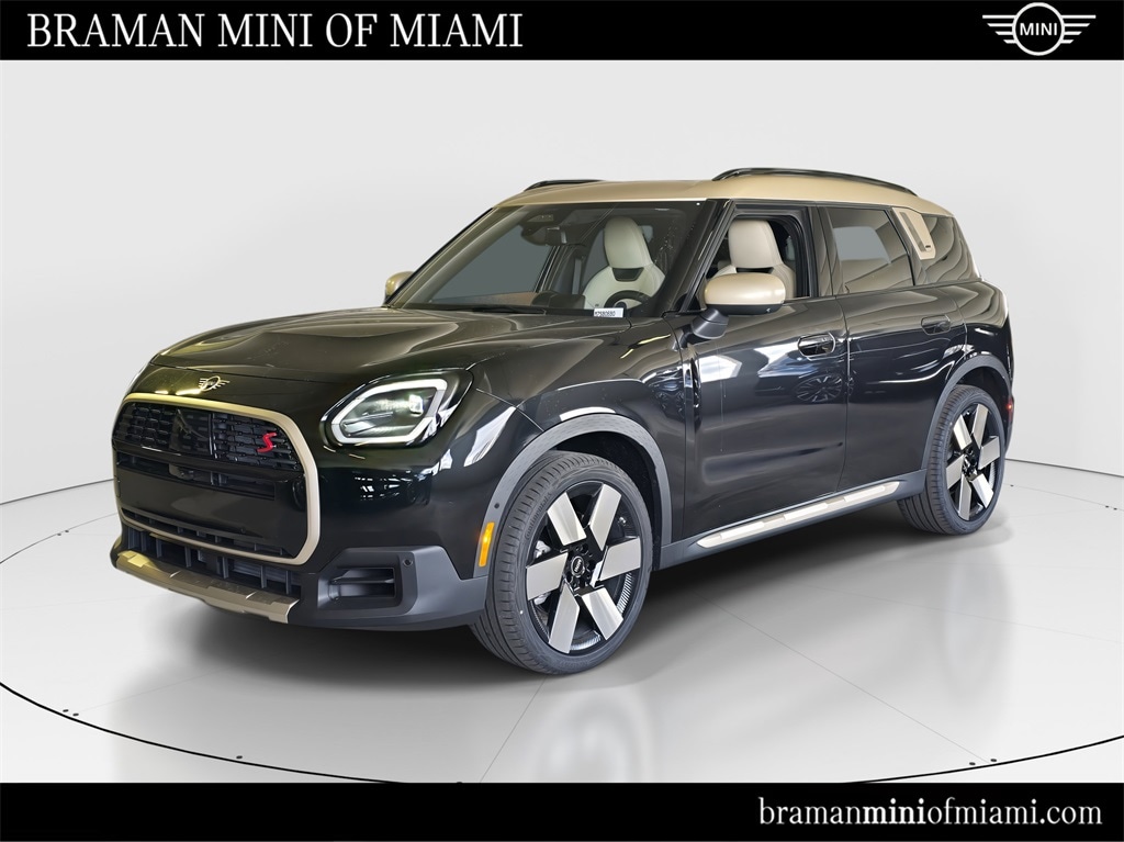 2025 MINI Countryman S's photo