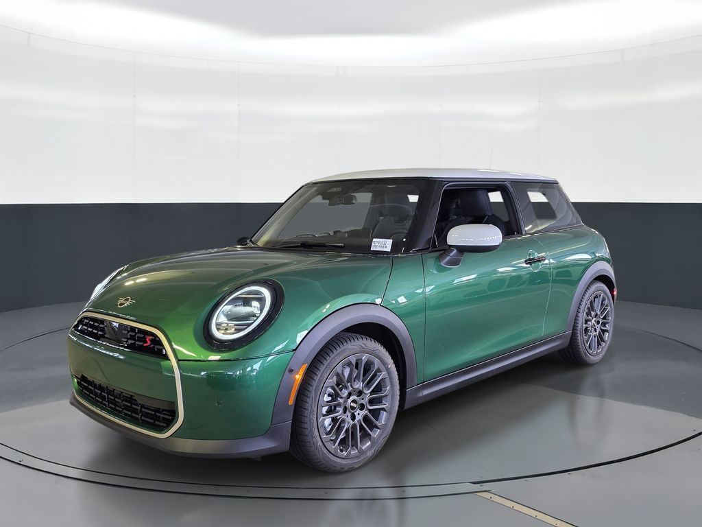 2026 MINI Hardtop Cooper S Signature's photo