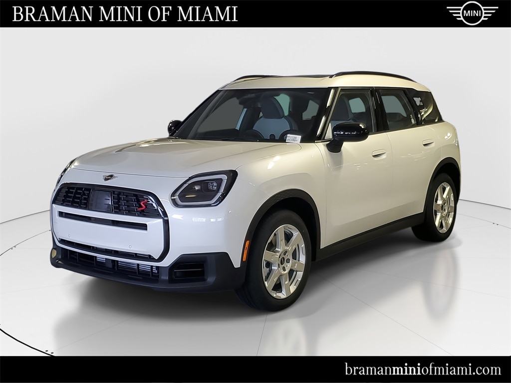 2026 MINI Countryman S's photo