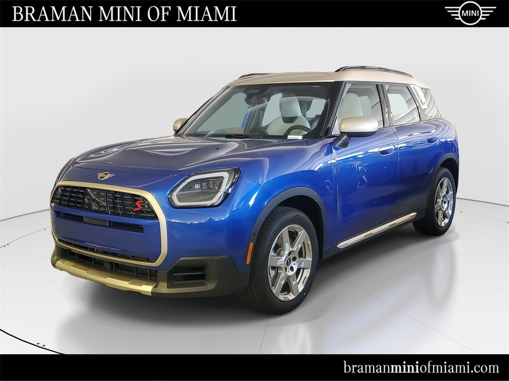 New 2026 MINI Countryman Signature Plus SUV