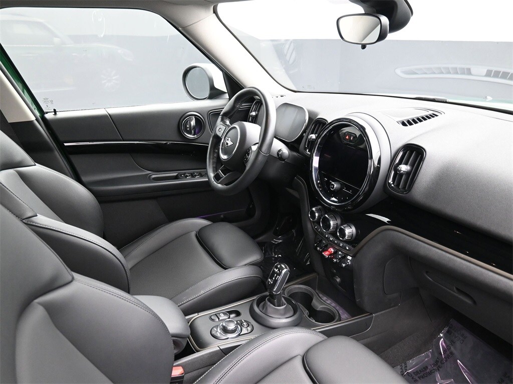 2022 Mini Countryman S photo 2
